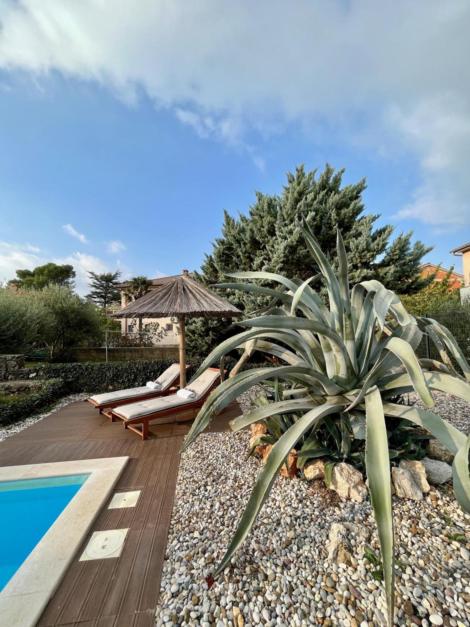 Villa Cimic Krk Town Exterior foto